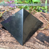 100mm Polished Shungite Pyramid [10mr/6.5lt] ~ EMF Protection